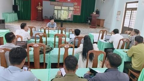 UBND XÃ MĂNG RI TỔ CHỨC BUỔI LÀM VIỆC VỚI CÁC ĐƠN VỊ TƯ VẤN VỀ TRIỂN KHAI THỰC HIỆN CÔNG TÁC ĐO ĐẠC, LẬP, CHỈNH LÝ BẢN ĐỒ ĐỊA CHÍNH, LẬP HỒ SƠ ĐỊA CHÍNH